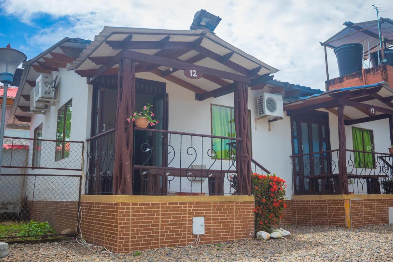 Cabanas El Saman Villavicencio Apiay Eksteriør billede